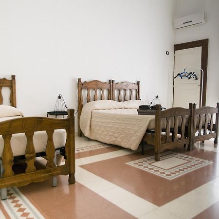 Palazzo Italia Apartments Bari Eksteriør bilde